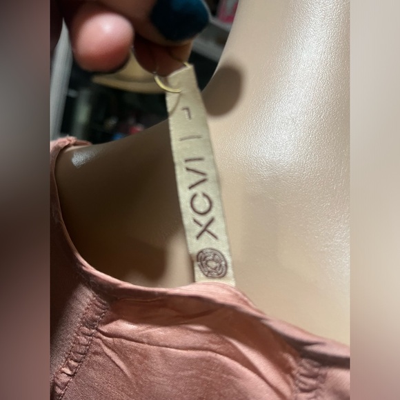 XCVI Blush V Neck Long Sleeve NWT - Picture 6 of 7